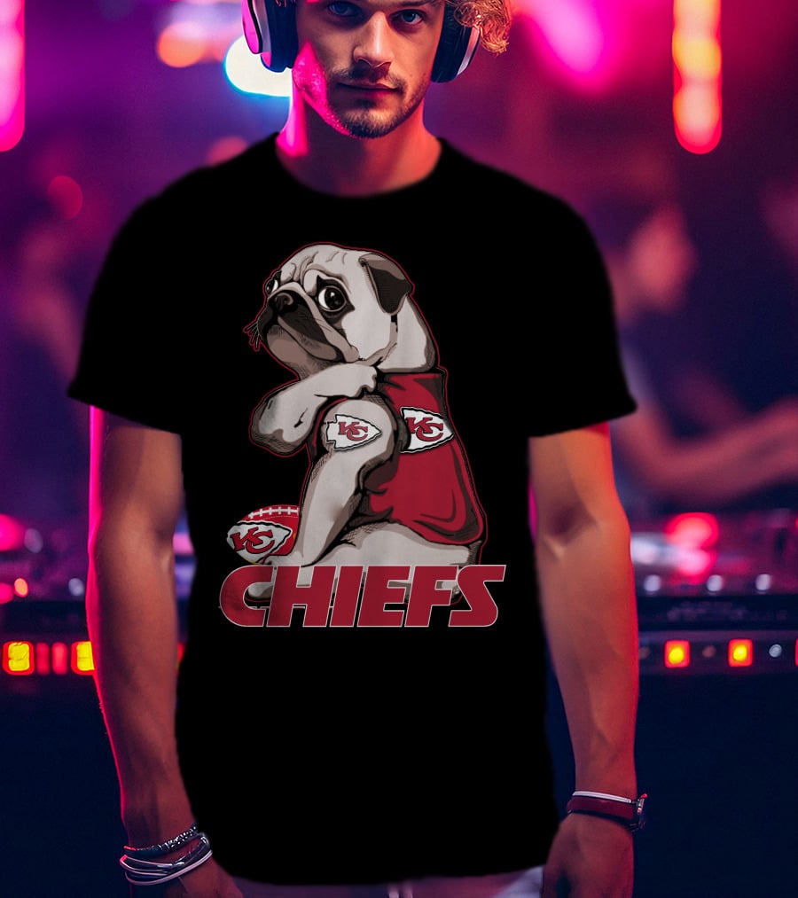 Pug KC Chiefs Football Fan Mascot T-Shirt