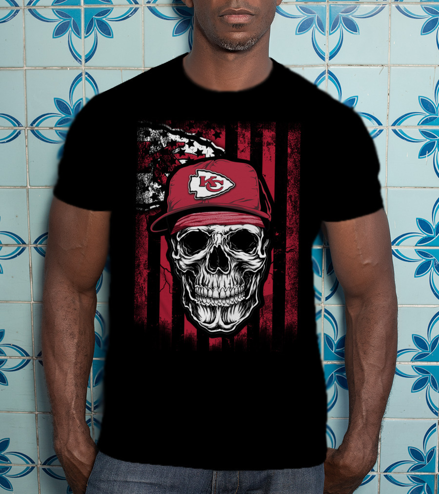 Kansas City Chiefs Skull With Red Hat And Flag Background T-Shirt