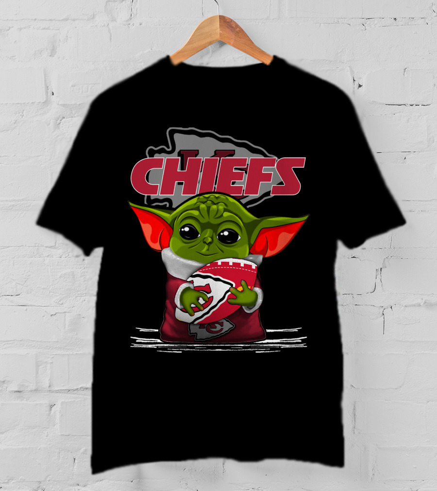 Kansas City Chiefs Yoda Holding Football Chiefs T-Shirt
