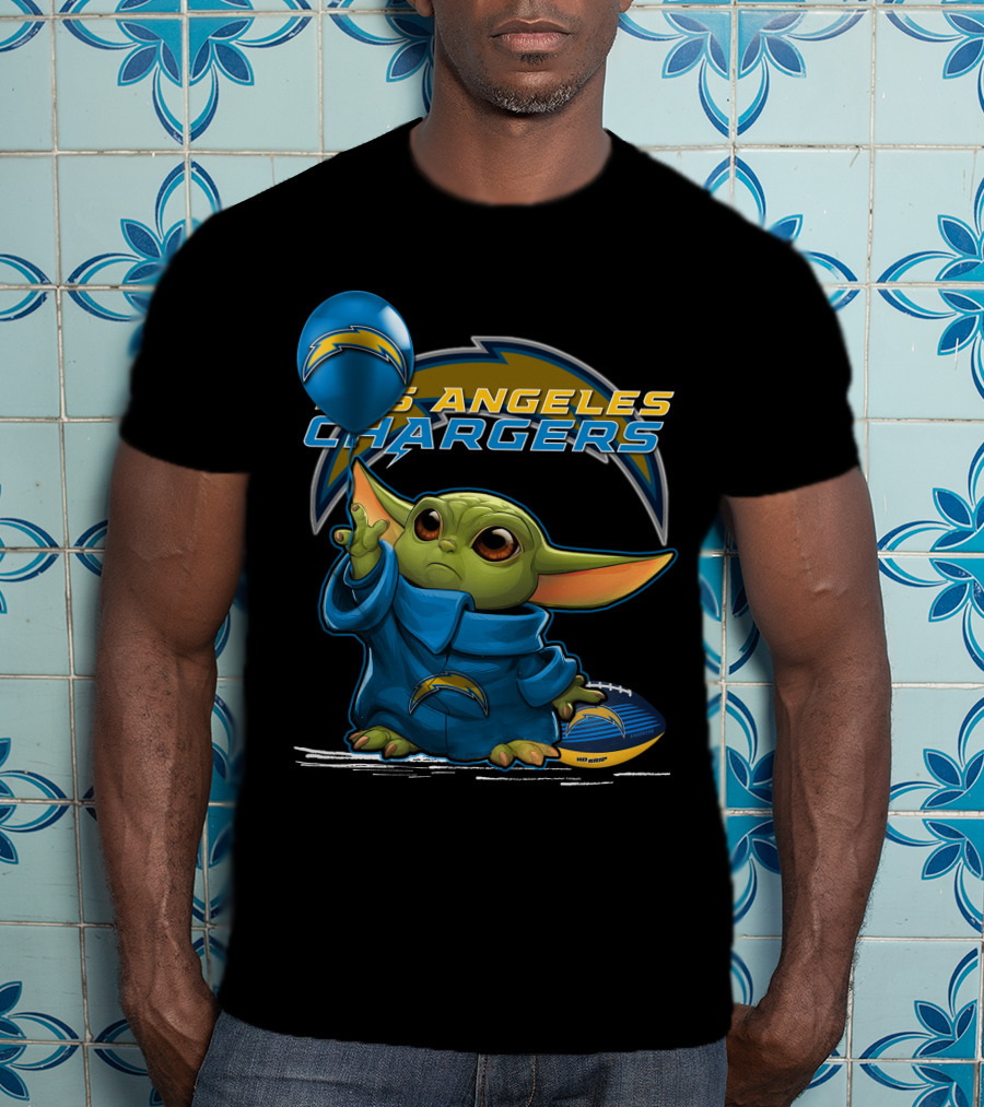 Yoda Los Angeles Chargers Football Balloon Among Stars T-Shirt