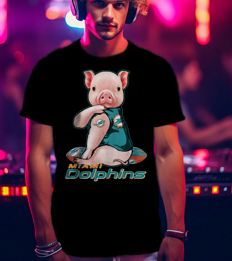 Miami Dolphins Pig Football Fan T-Shirt