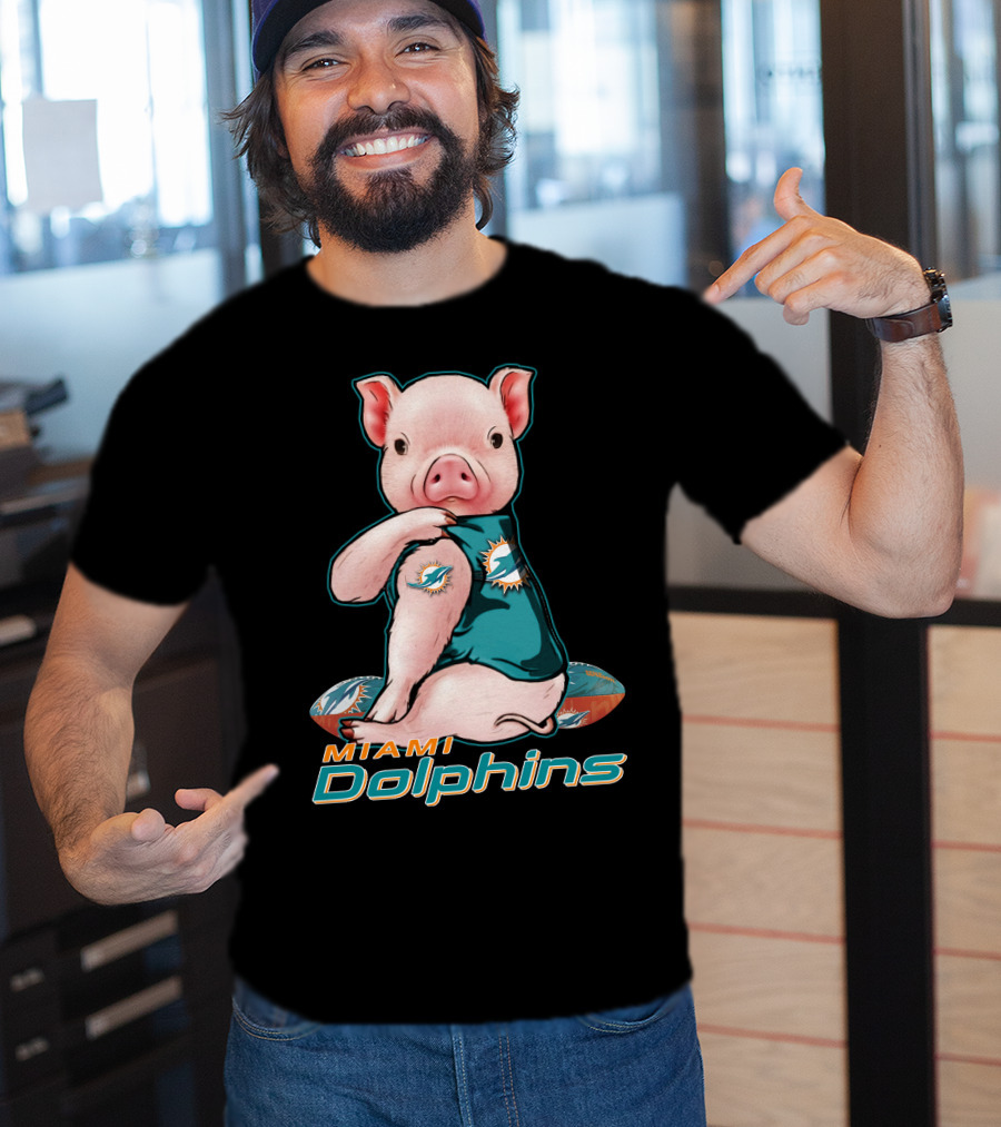 Miami Dolphins Pig Football Fan T-Shirt