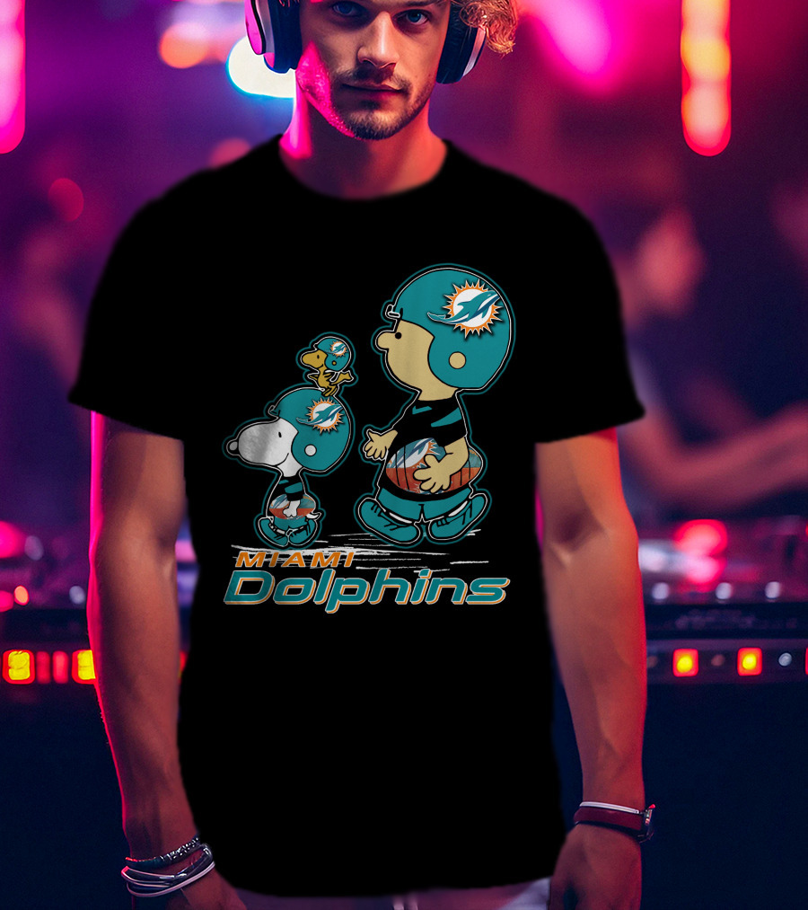 Snpfootball Miami Dolphins Peanuts Characters T-Shirt