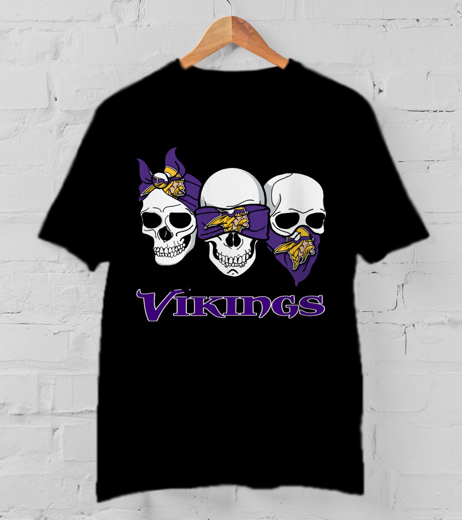 Vikings 3 Skull Bandana Purple Gold T-Shirt