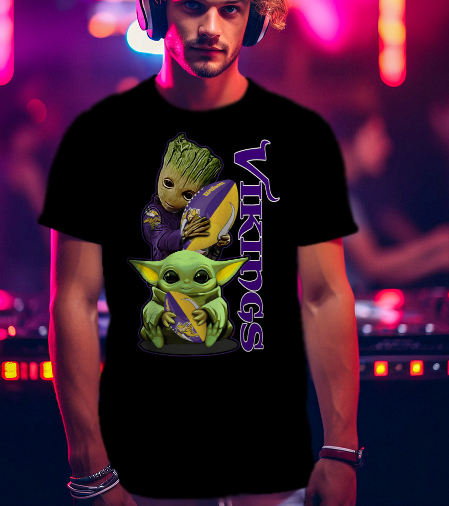 Grzd Minnesota Vikings Groot And Baby Yoda Football Fan T-Shirt