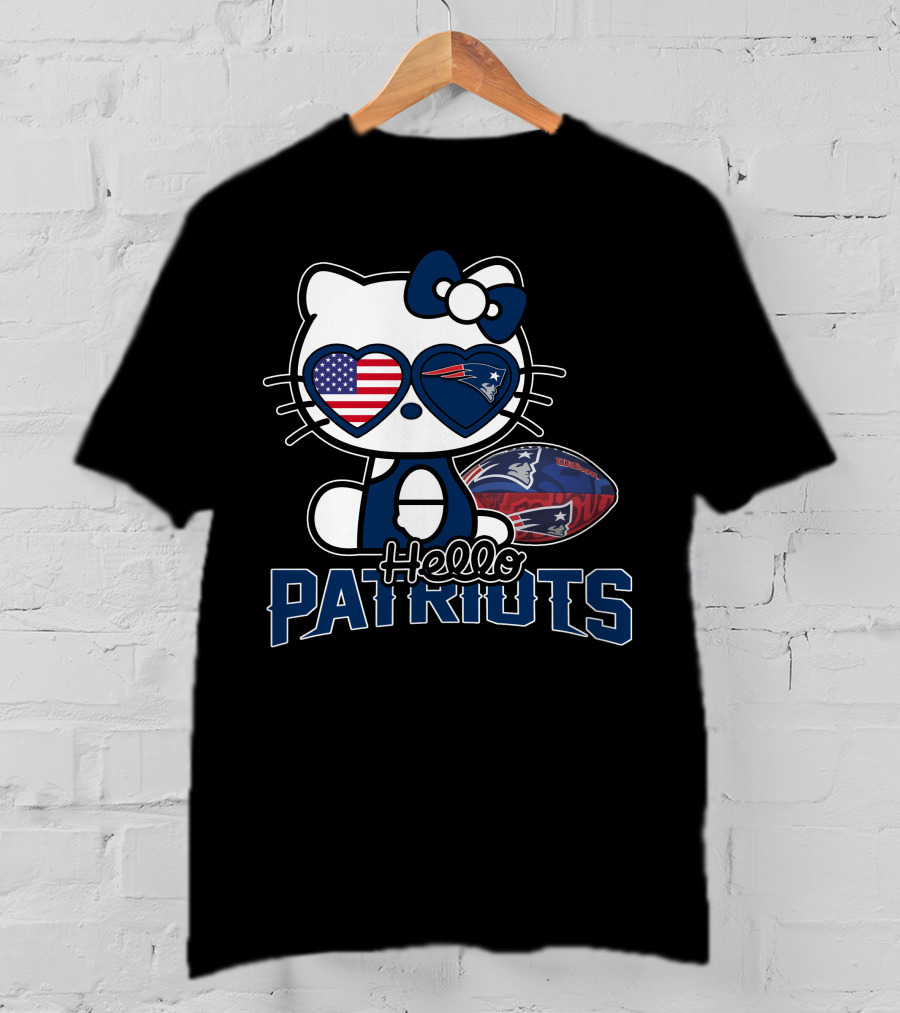 Hello Kitty New England Patriots Football Fan Icon With American Flag Sunglasses T-Shirt
