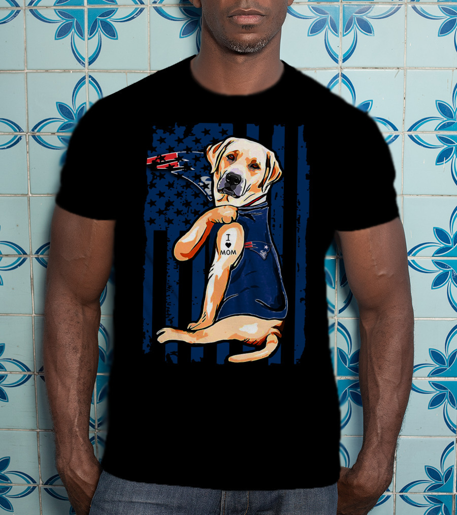 Labrador Retriever I Love Mom New England Patriots T-Shirt