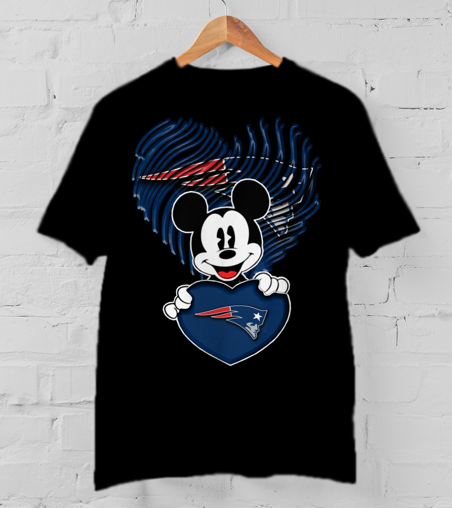 Mick Holding New England Patriots Heart With Fingerprint Background T-Shirt