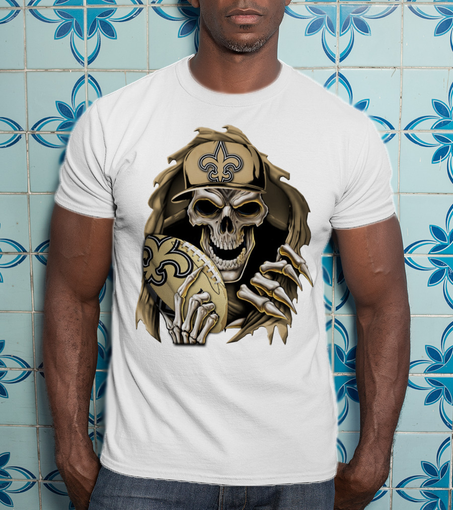 Skullbong New Orleans Saints Skeleton Holding Football With Fleur-de-Lis Cap T-Shirt