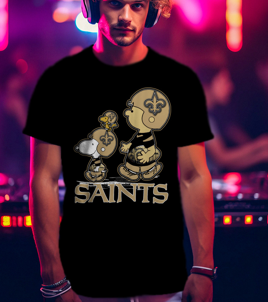 Snpfootball New Orleans Saints Peanuts Snoopy Woodstock Football Helmets T-Shirt