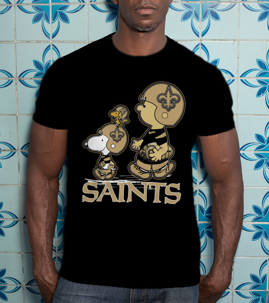 Snpfootball New Orleans Saints Peanuts Snoopy Woodstock Football Helmets T-Shirt