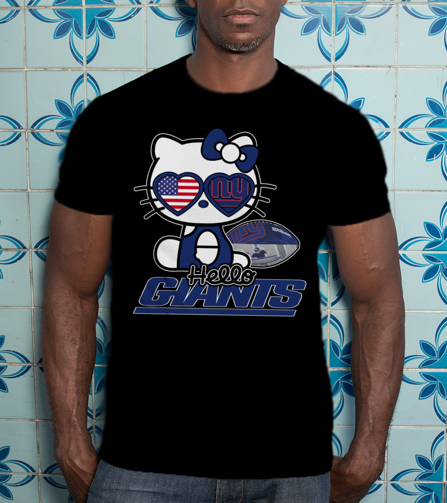 Hello Kitty New York Giants Football USA Flag T-Shirt