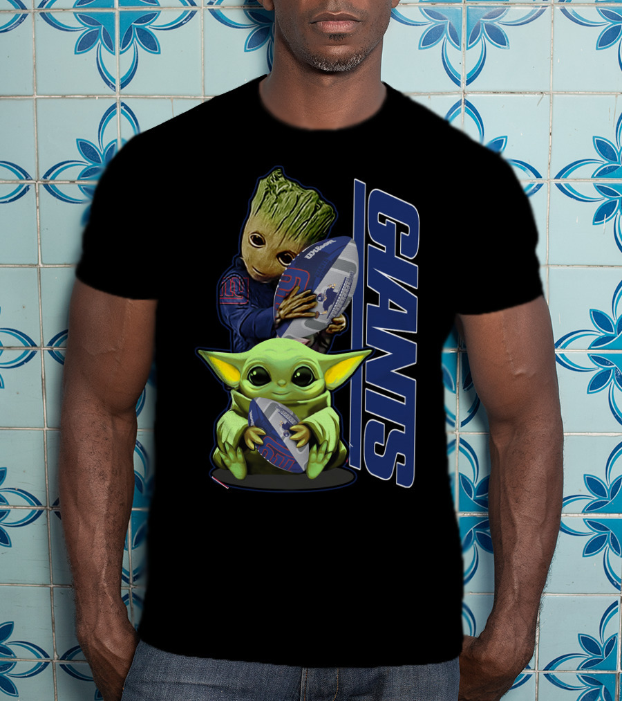 Grzd New York Giants Baby Groot And Grogu Football T-Shirt