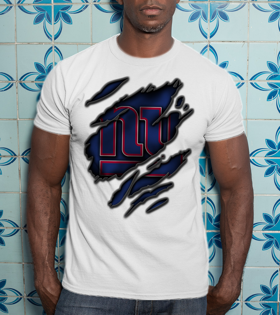 Torn V3 New York Giants Logo Rip Effect T-Shirt