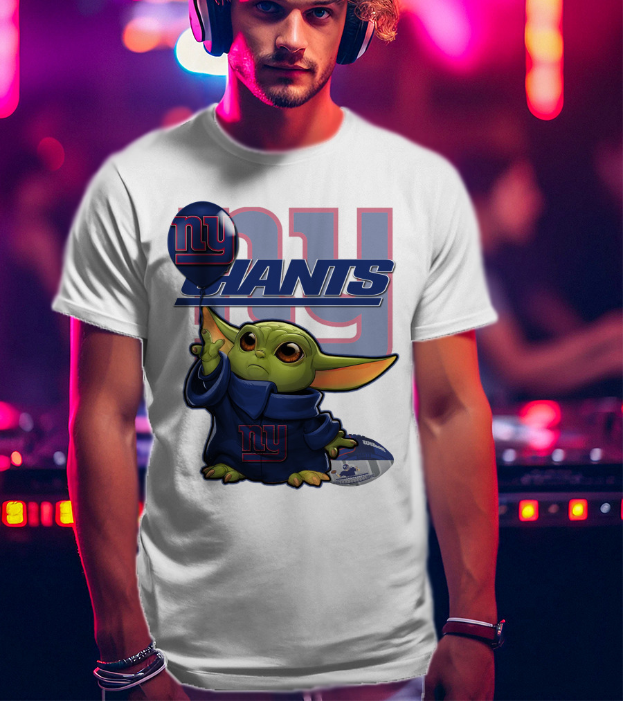 Yoda Giants Football Balloon Power Play T-Shirt