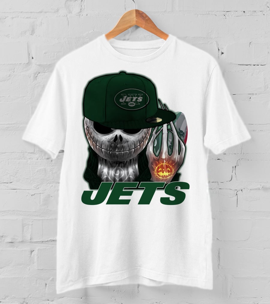 Jets Jackskull Halloween Football Fanatic T-Shirt
