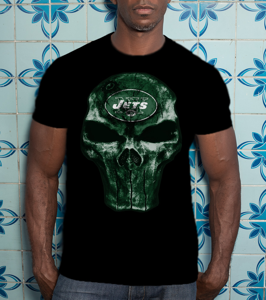 Skull V4 New York Jets Football Emblem T-Shirt