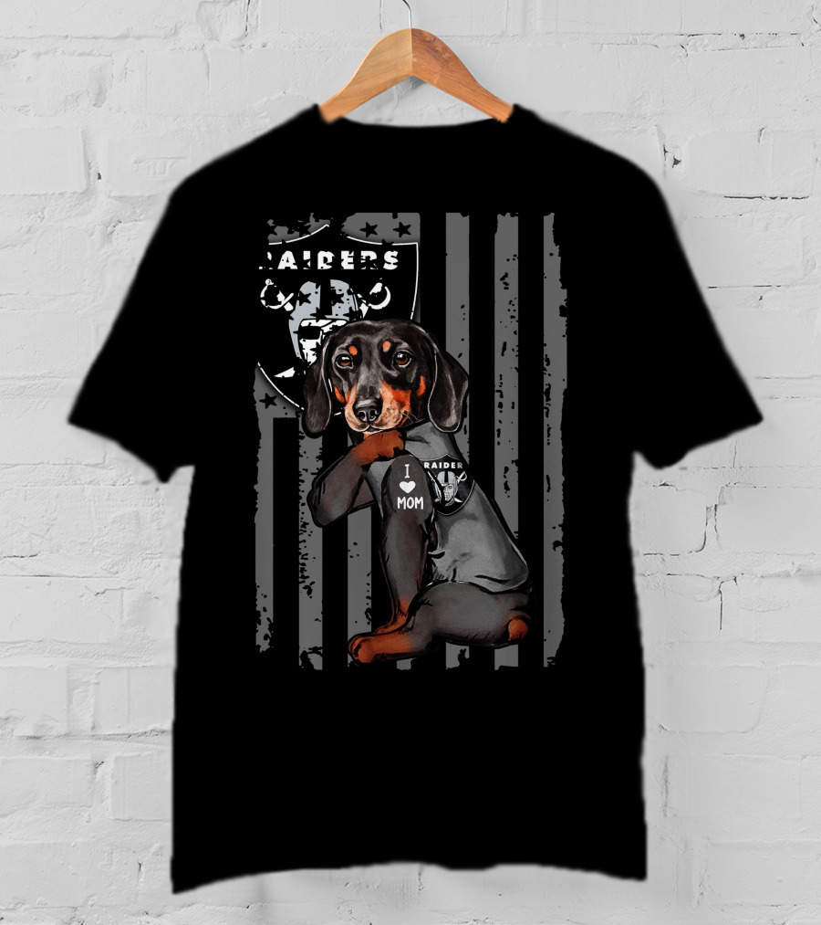 Dachshund I Love Mom Raiders Flag T-Shirt