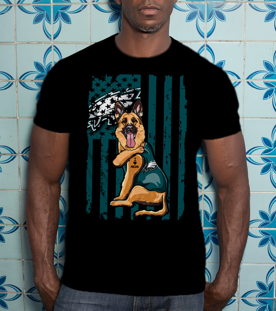 Philadelphia Eagles German Shepherd I Love Mom Football Fan Flag T-Shirt