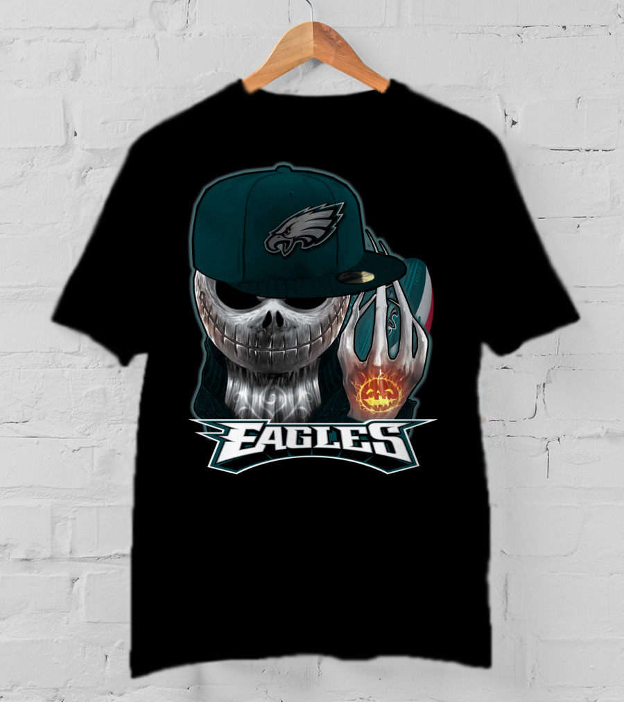 Jackskull Philadelphia Eagles Football Fan Skull Cap Halloween Pumpkin T-Shirt