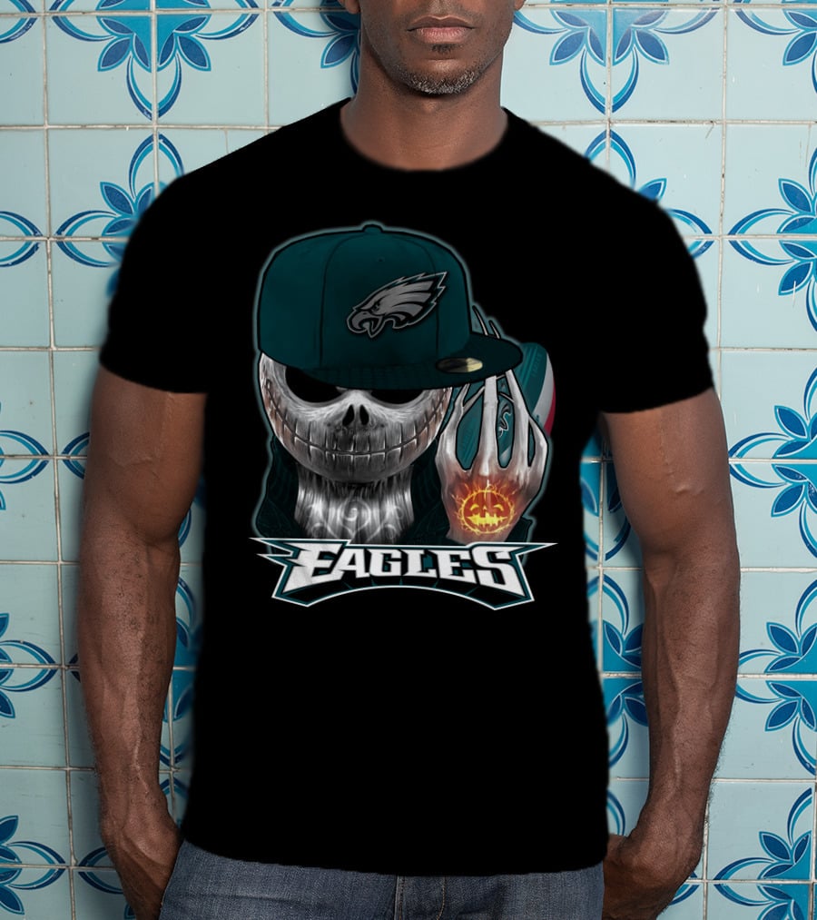 Jackskull Philadelphia Eagles Football Fan Skull Cap Halloween Pumpkin T-Shirt