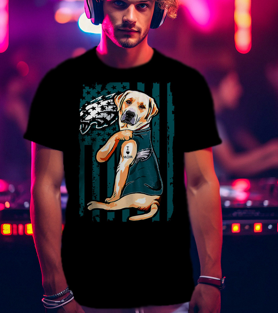 Philadelphia Eagles Labrador Retriever I Love Mom Tattoo T-Shirt