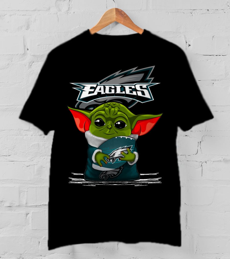Yoda V3 Philadelphia Eagles Fan Mascot Holding Football T-Shirt