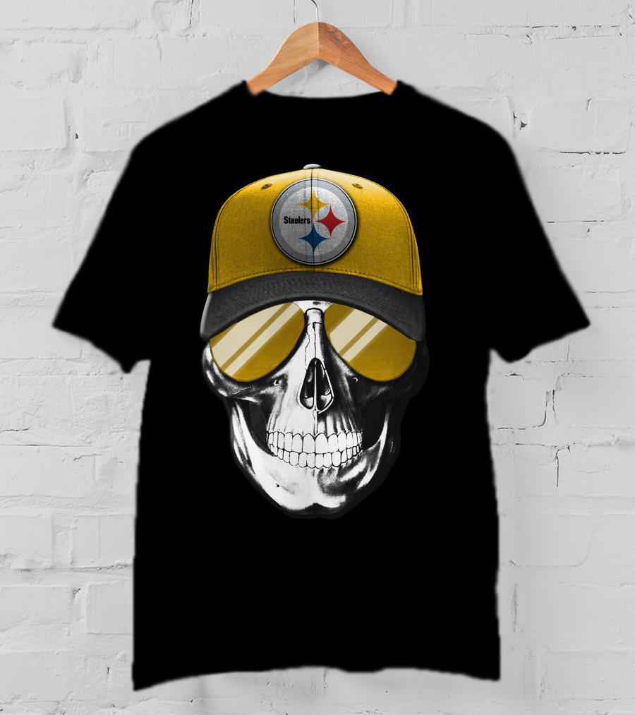 Skull V7 Pittsburgh Steelers Yellow Cap And Sunglasses T-Shirt