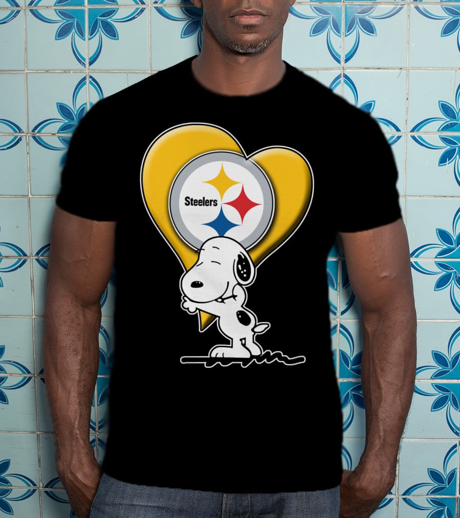 Snoopy Hugging Heart Steelers Logo Pittsburgh Steelers Fan Gear T-Shirt