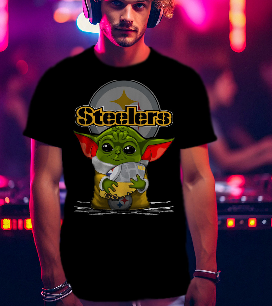 Yoda V3 Steelers Aliens Football T-Shirt