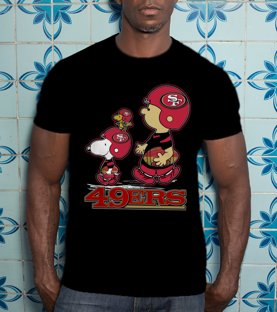 Snpfootball San Francisco 49ers Sf Helmet Peanuts Characters T-Shirt