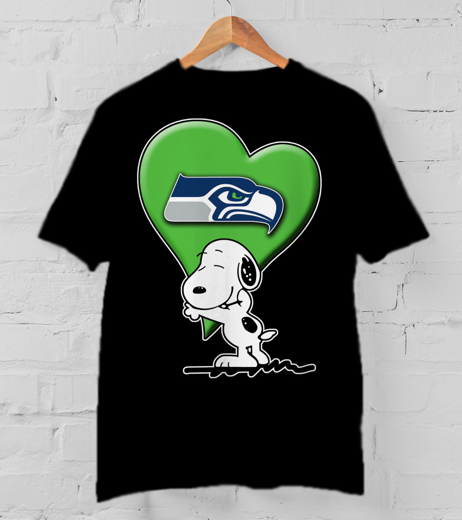 Snoopy Heart Seattle Seahawks Fan T-Shirt