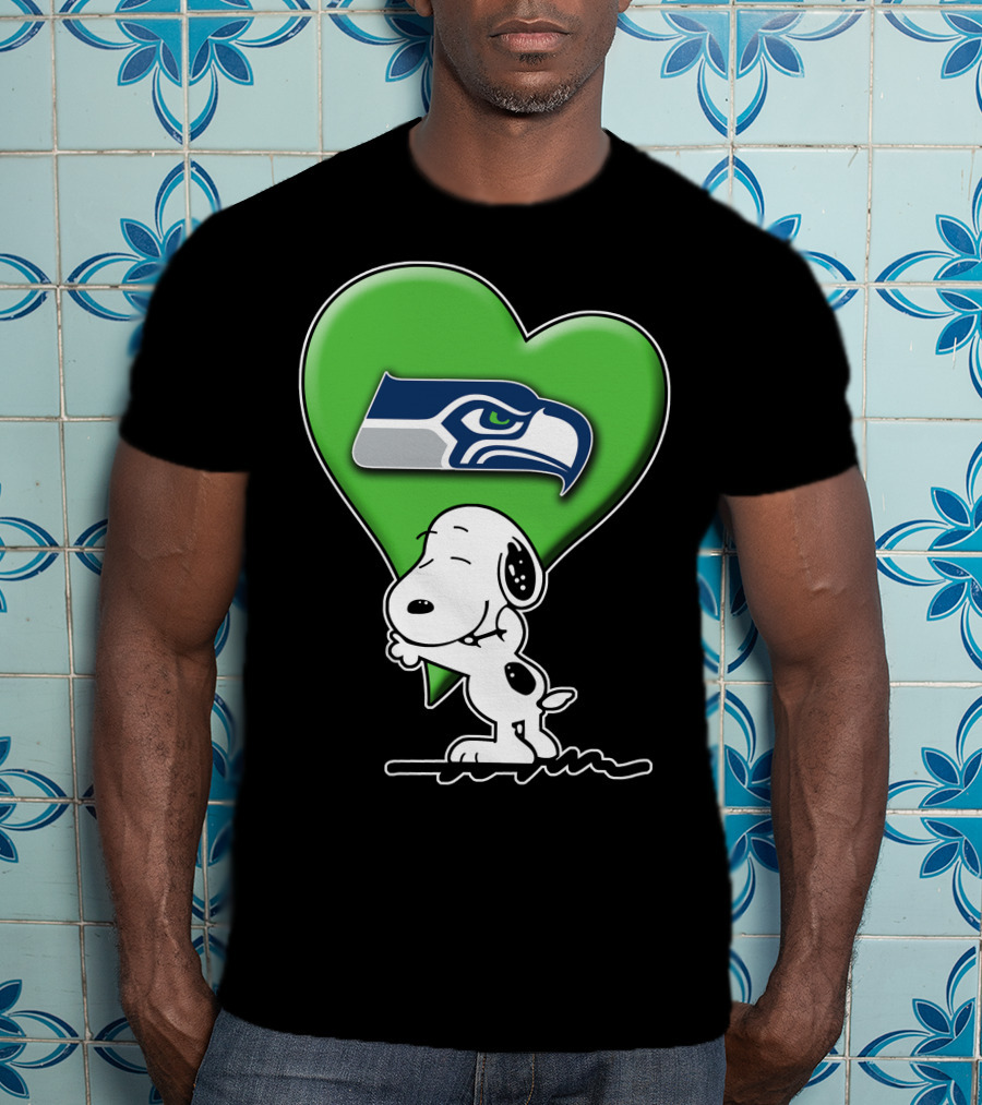 Snoopy Heart Seattle Seahawks Fan T-Shirt