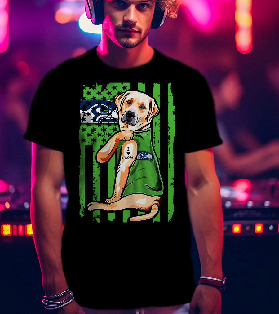 Labrador Retriever Seattle Seahawks Flag I Love Mom Tattoo T-Shirt