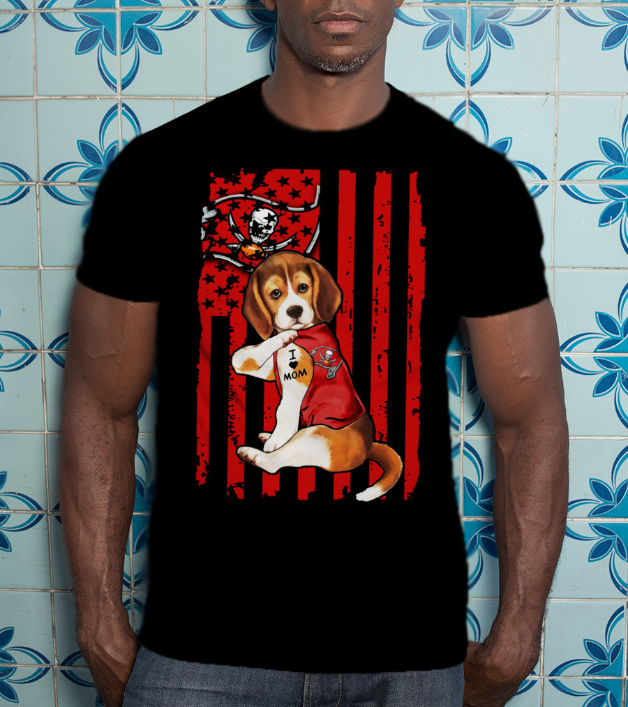 Beagle Puppy Tampa Bay Buccaneers I Love Mom Tattoo Patriotic Flag T-Shirt