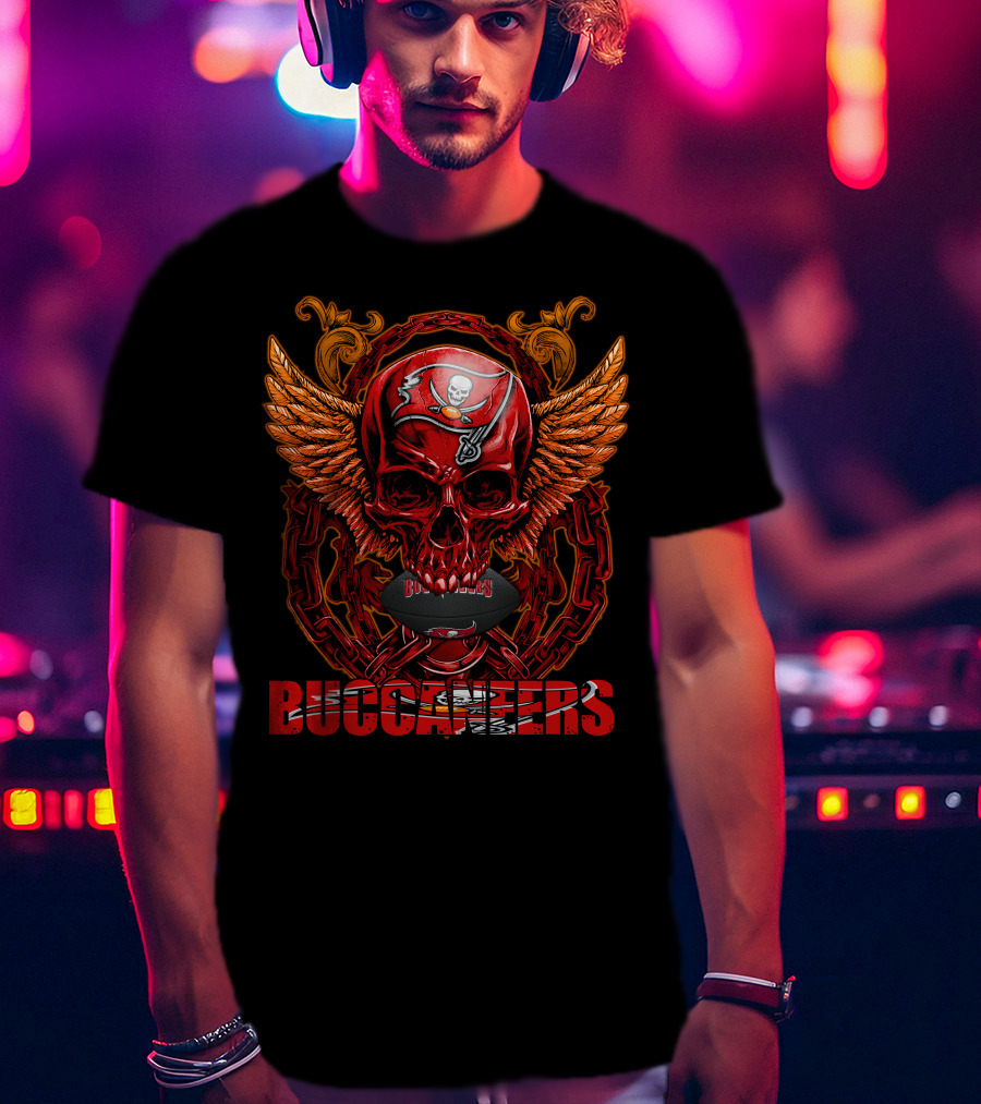 Buccaneers Skullfb Tampa Bay Buccaneers Football Wings T-Shirt