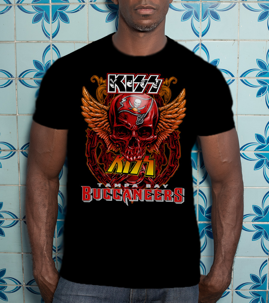 Kiss Tampa Bay Buccaneers Skull With Wings T-Shirt