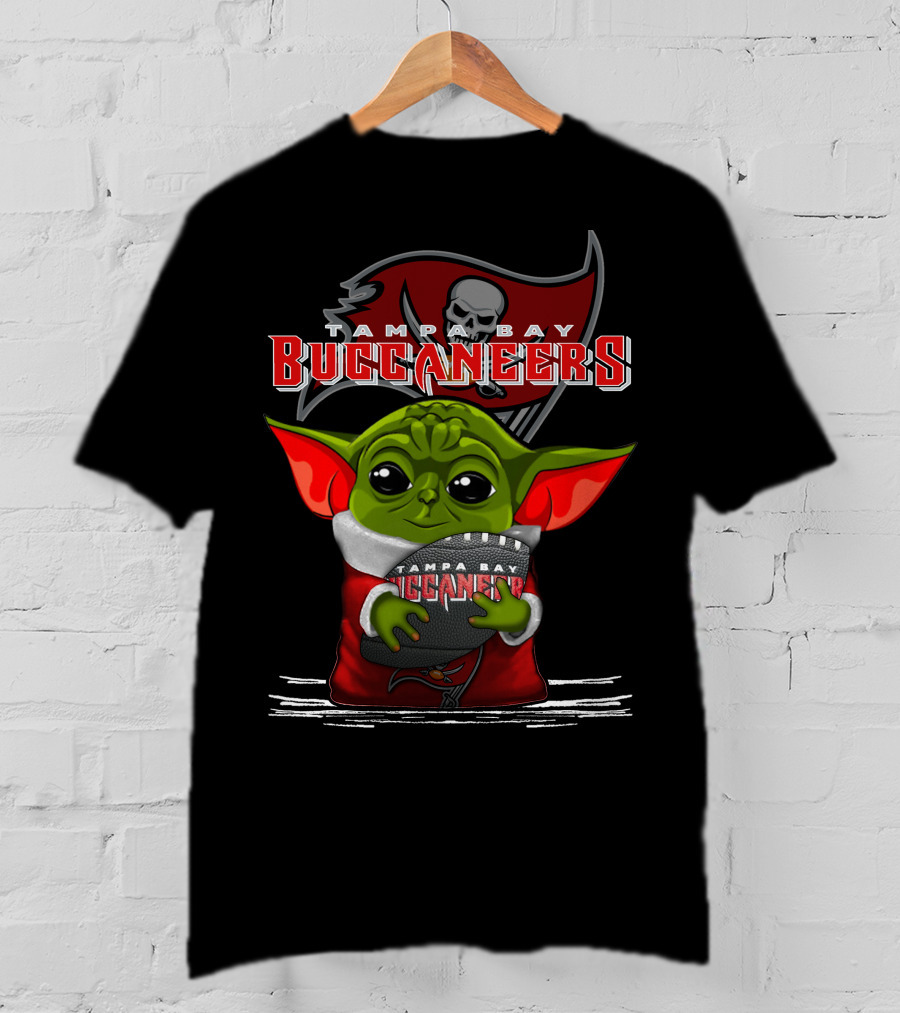Tampa Bay Buccaneers Yoda Football Fan T-Shirt