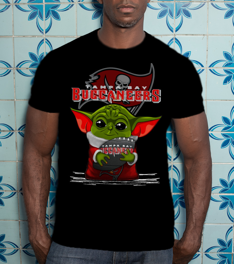 Tampa Bay Buccaneers Yoda Football Fan T-Shirt
