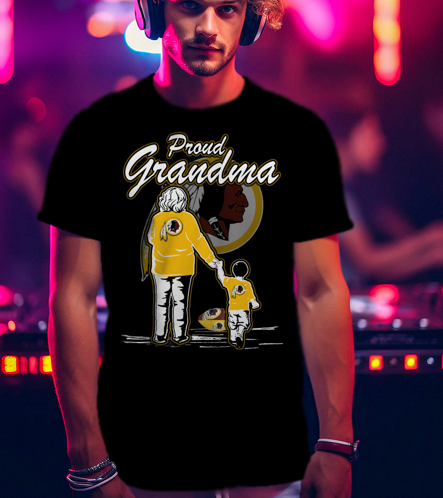 Proud Grandma Washington Redskins Football Family Heritage T-Shirt