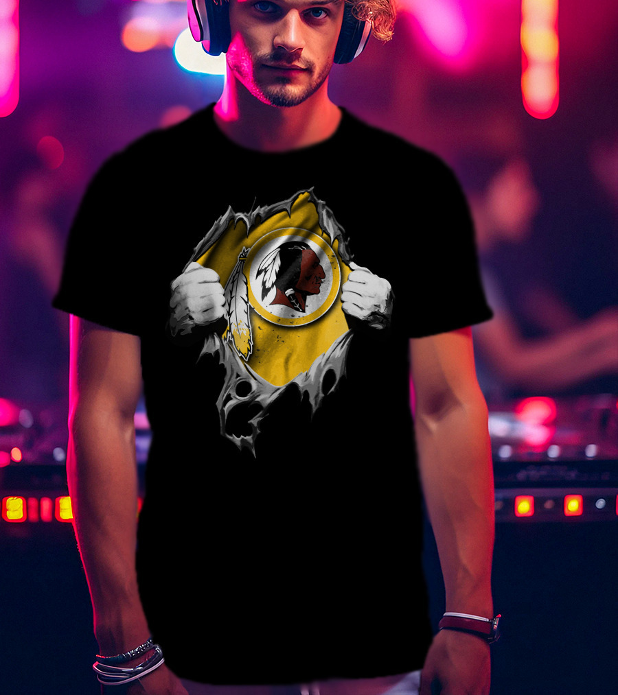 Torn V2 Washington Redskins Logo Peeling Hands T-Shirt