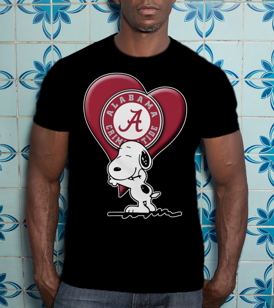Snoopy Hugging Alabama Crimson Tide Heart T-Shirt