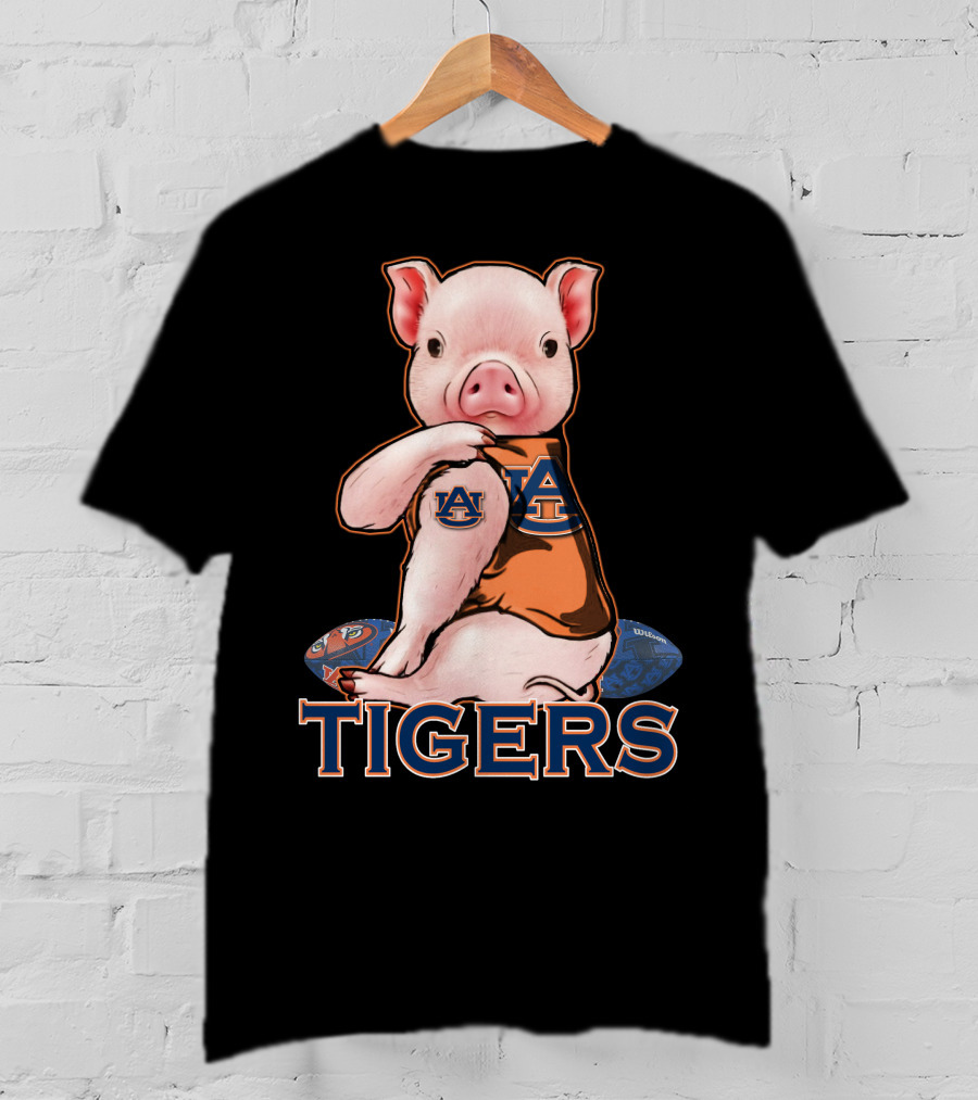 Auburn Tigers Pig With Footballs T-Shirt