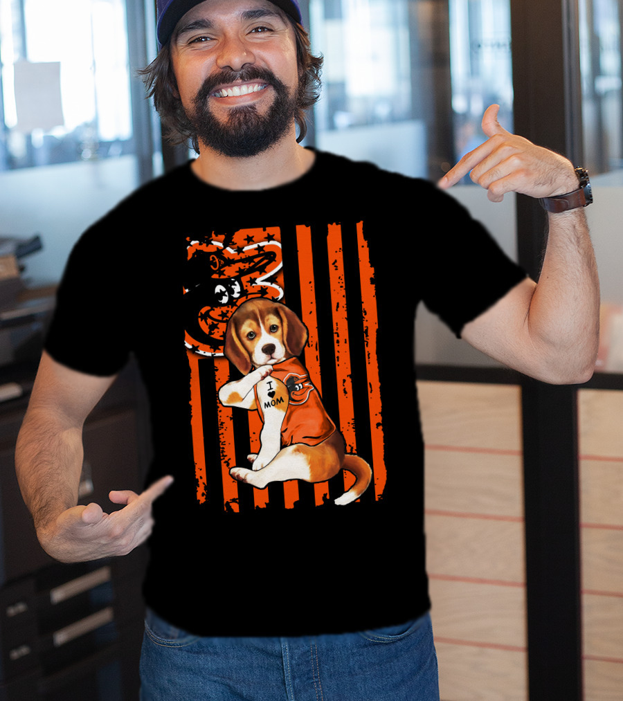 Beagle In Baltimore Orioles Orange With I Love Mom Tattoo And Stars And Stripes Background T-Shirt