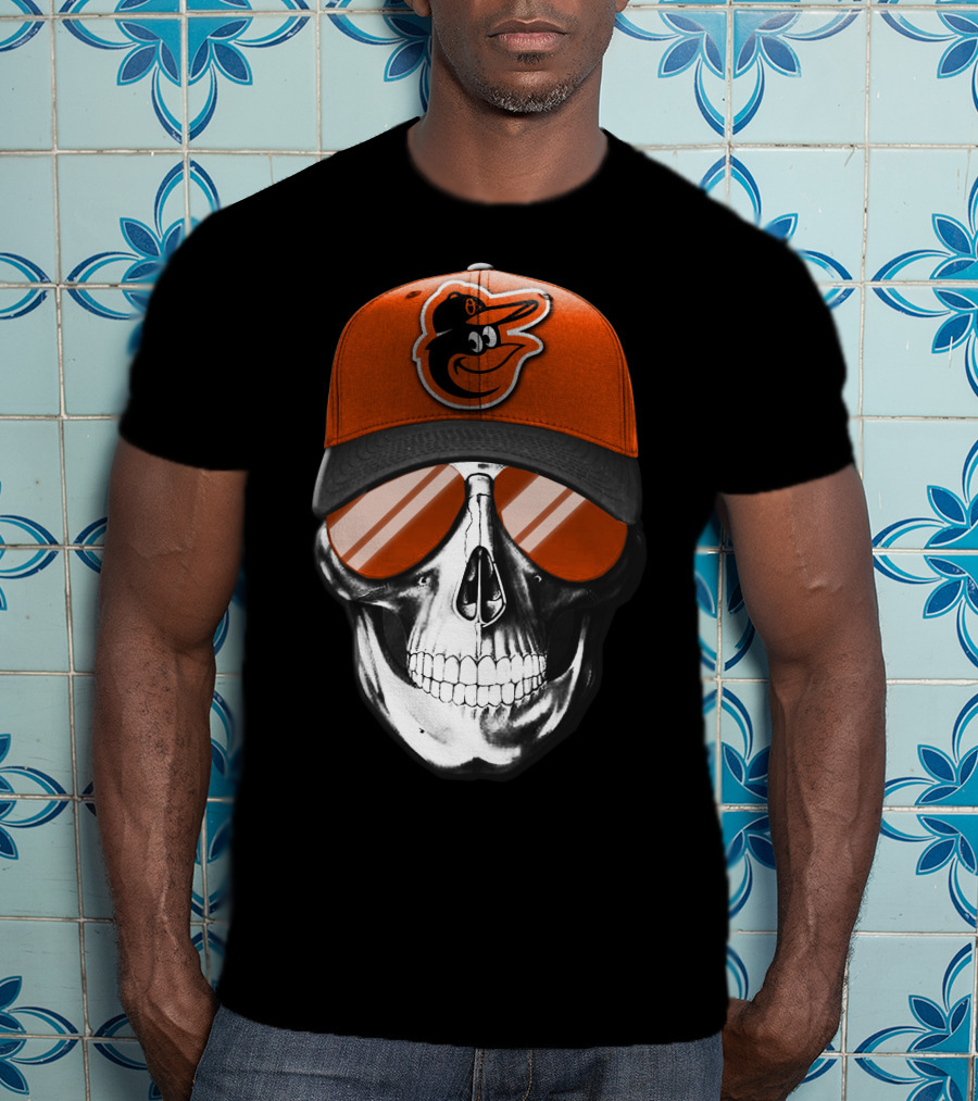 Skull V7 Baltimore Orioles Cap And Sunglasses T-Shirt