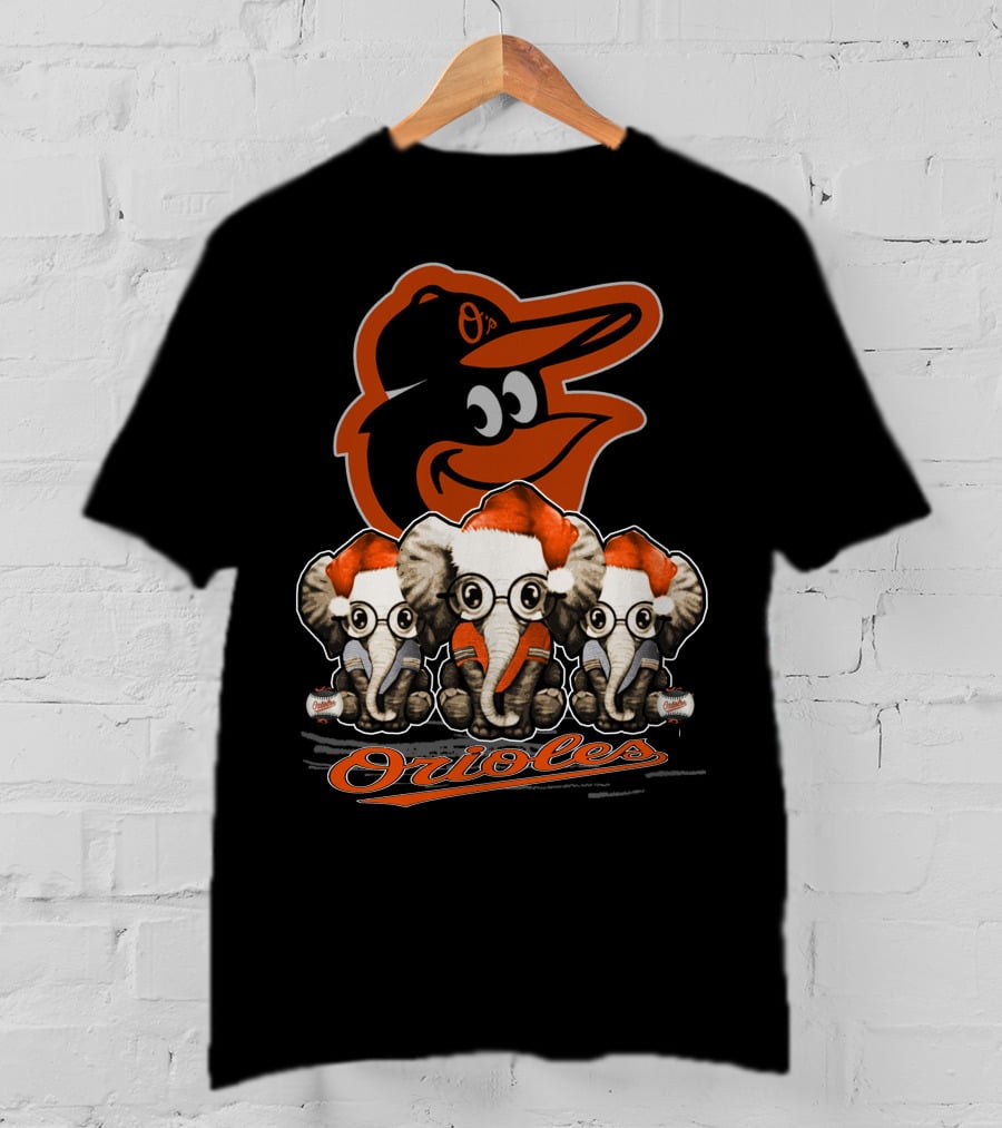 Elephan Xmas Orioles Santa Hat Baltimore Orioles T-Shirt