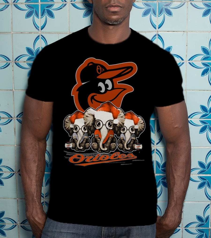 Elephan Xmas Orioles Santa Hat Baltimore Orioles T-Shirt