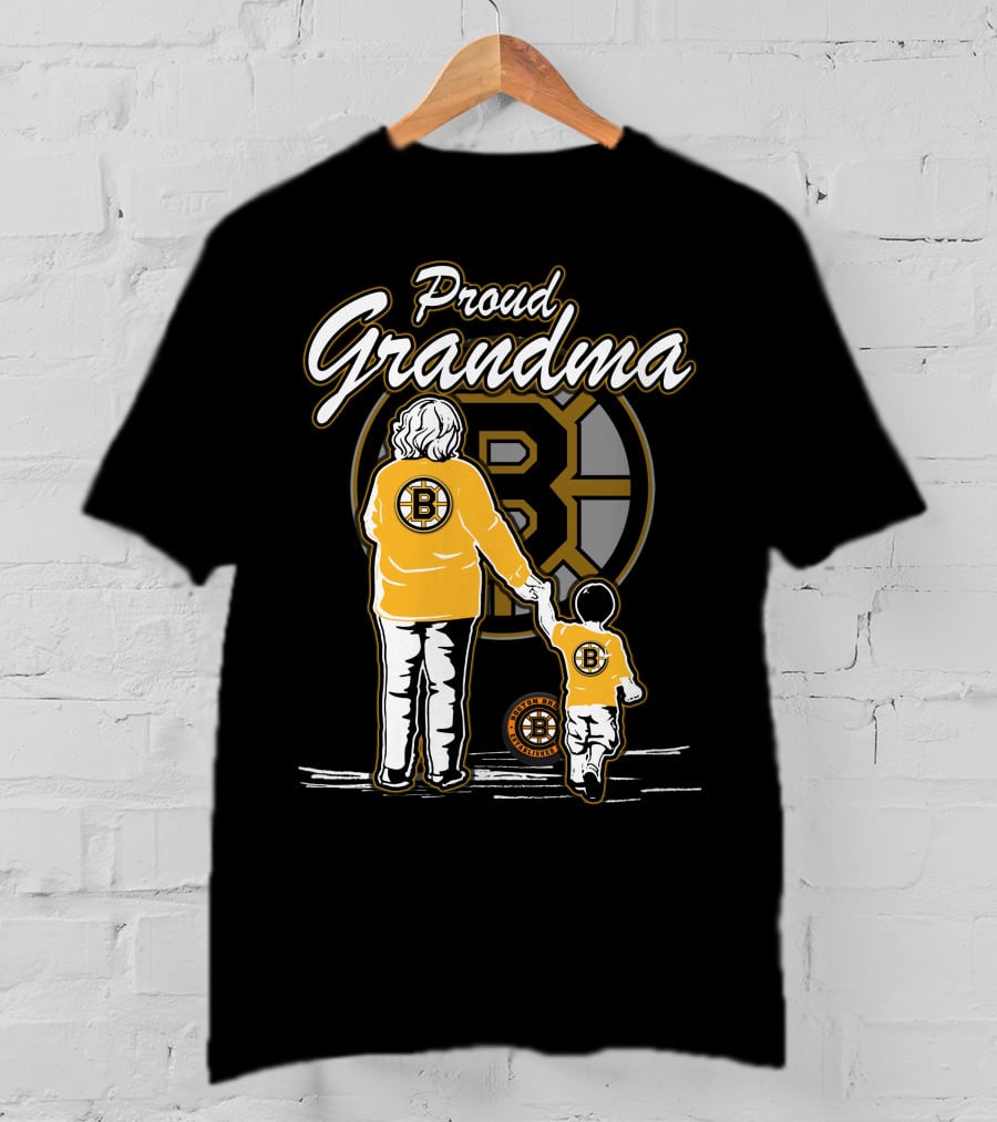 Proud Grandma Boston Bruins Family Fan T-Shirt