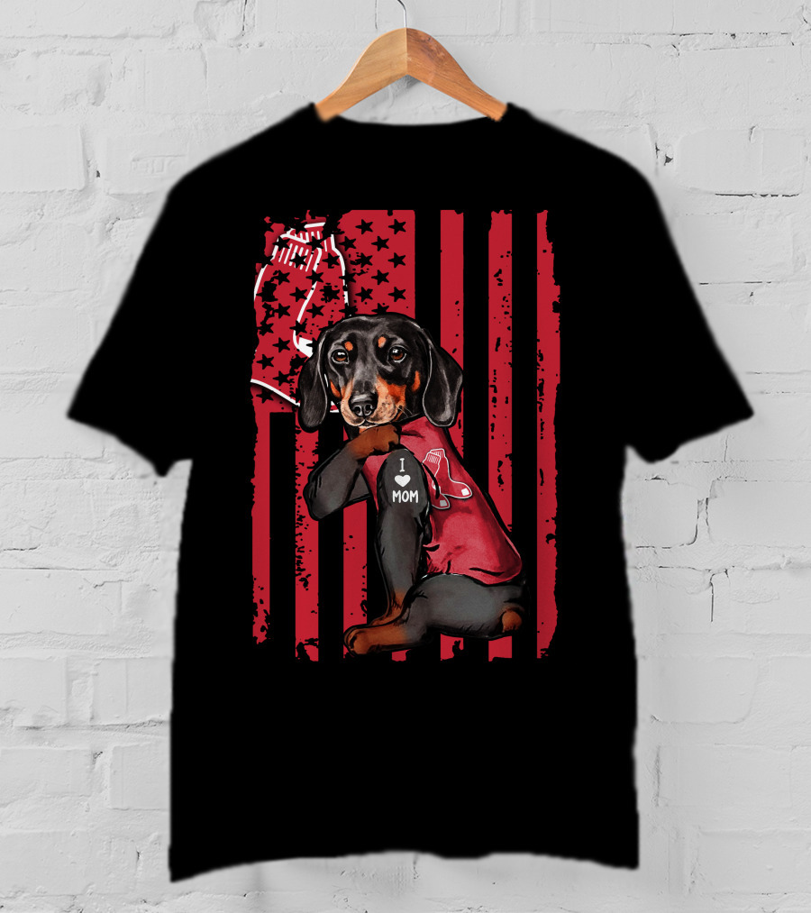 Dachshund I Love Mom Boston Red Sox T-Shirt