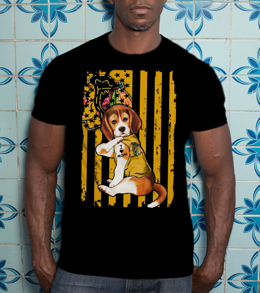 Beagle I Love Mom Chicago Blackhawks T-Shirt